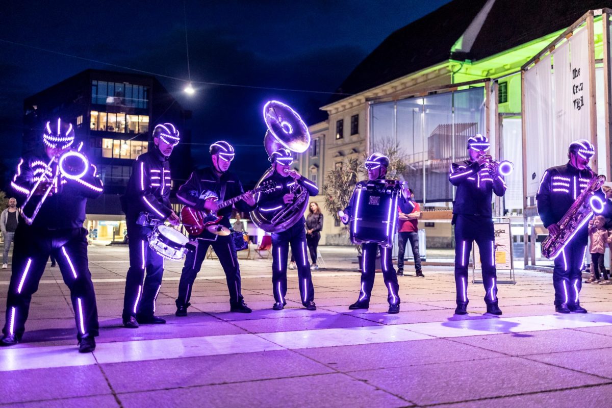 bones led helmet zygos