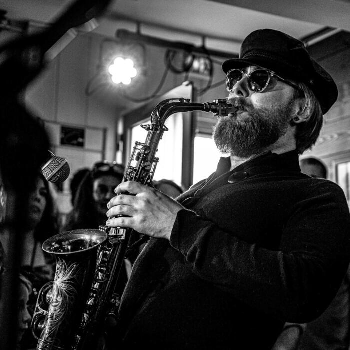 Connor Stewart, saxophone et clarinette